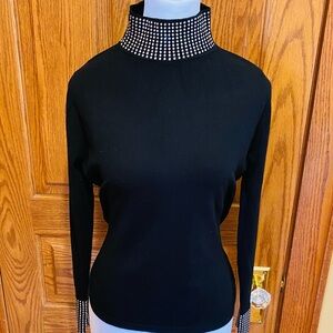 Stylish Black Rhinestone Long Sleeve Top